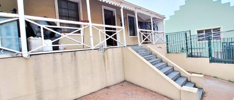 11 Bedroom Property for Sale in Port Elizabeth Central Eastern Cape